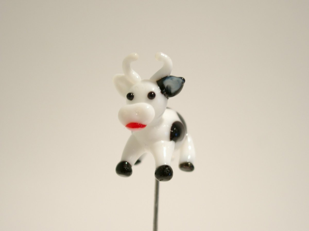 Sort og hvid prikket ko - Landbrugsdyr - Nørregades Glashandel